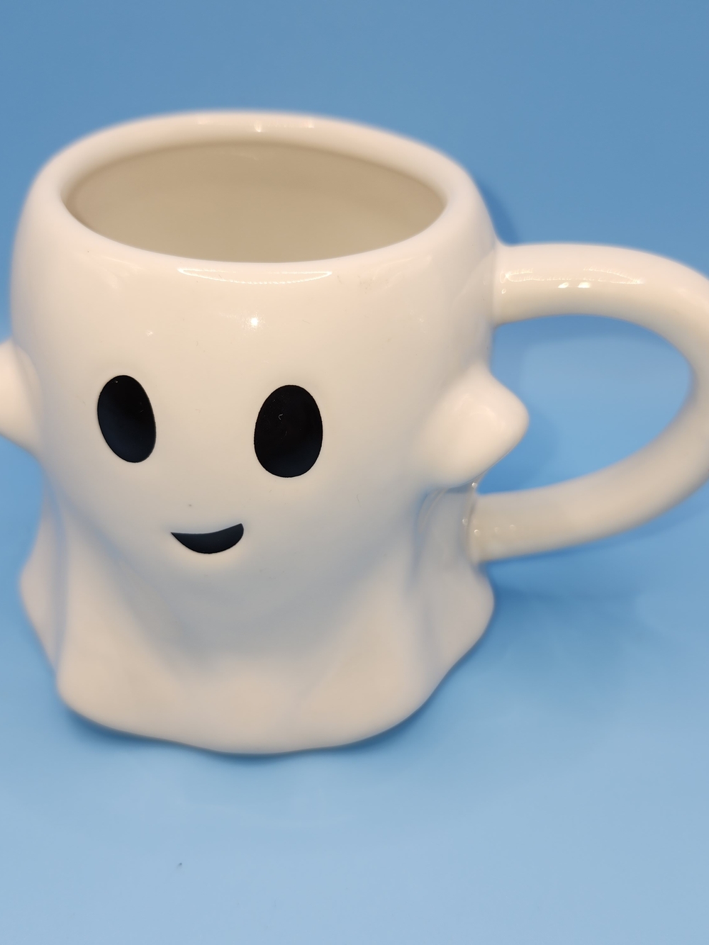 Threshold Target Halloween 2021 Happy Smiling Ghost White Stoneware 10oz Mug